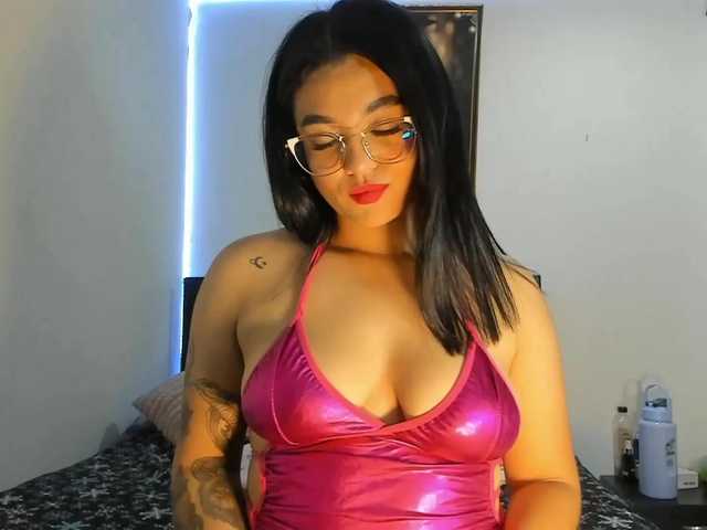 violetabunny's BongaCams show and profile