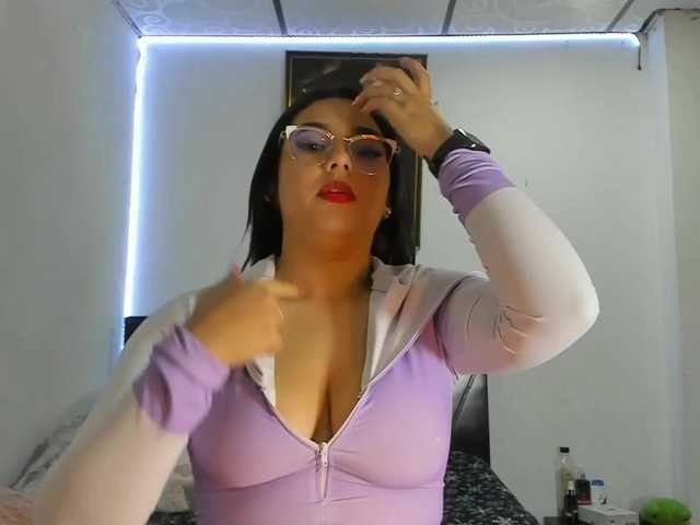 violetabunny's BongaCams show and profile