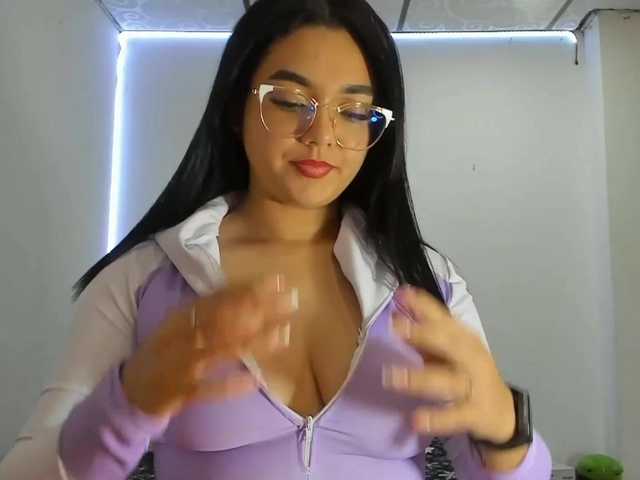 violetabunny's BongaCams show and profile