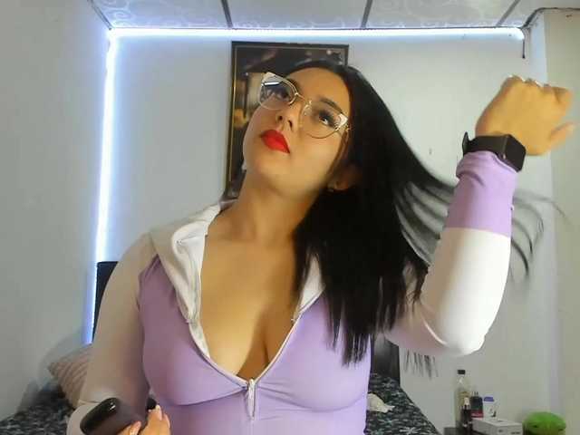 violetabunny's BongaCams show and profile