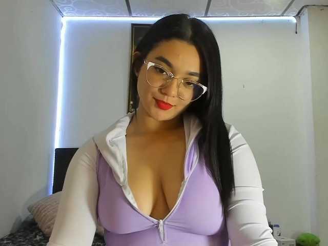 violetabunny's BongaCams show and profile