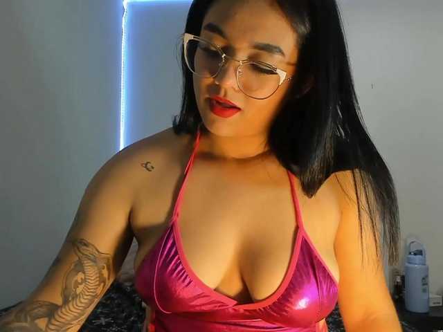 violetabunny's BongaCams show and profile