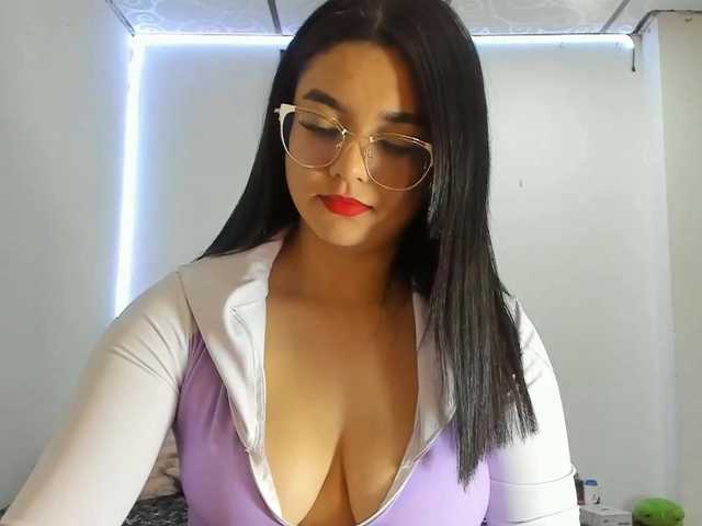 violetabunny's BongaCams show and profile