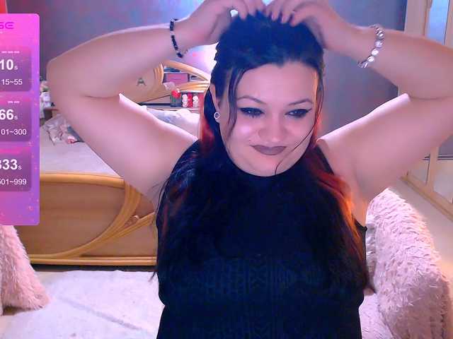 Ariellefoxy's BongaCams show and profile