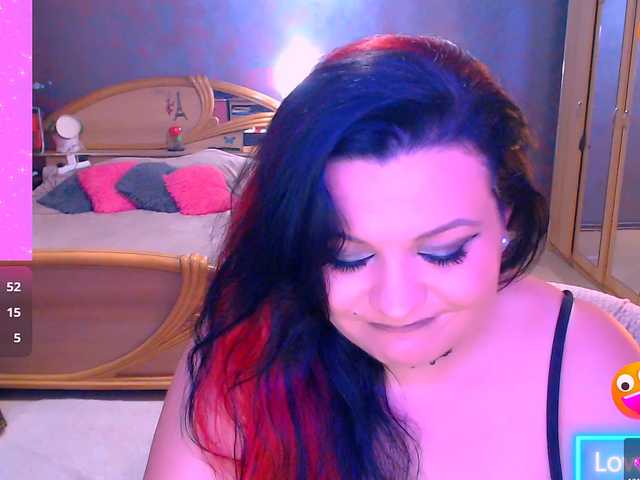 Ariellefoxy Live Cam on BongaCams