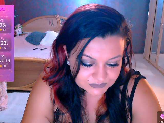 Ariellefoxy from BongaCams is Freechat