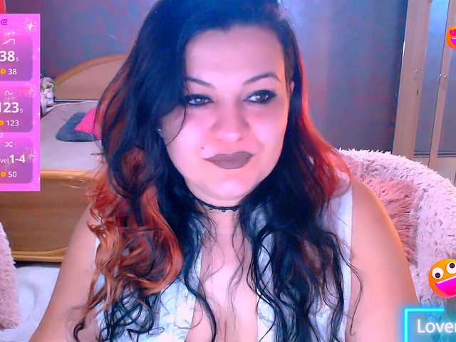 Ariellefoxy's BongaCams show and profile