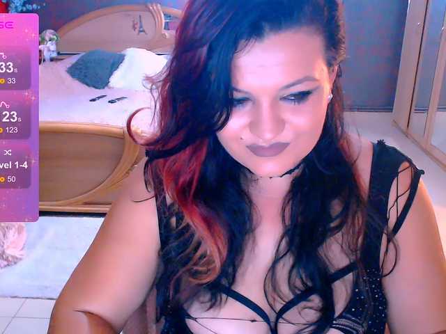 Ariellefoxy from BongaCams is Freechat