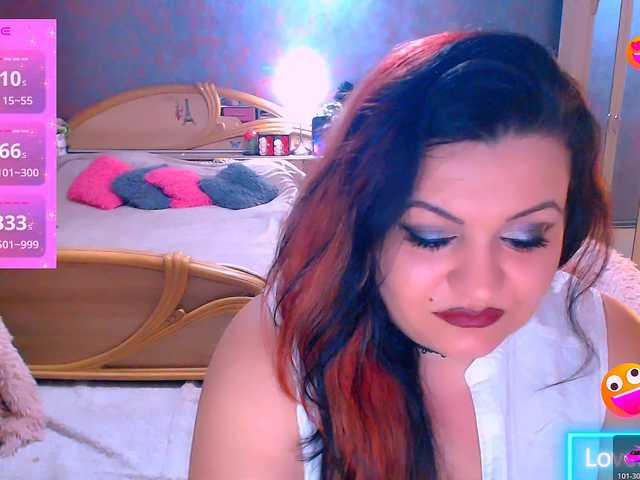 Ariellefoxy's BongaCams show and profile