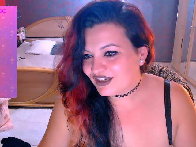 Ariellefoxy from BongaCams is Freechat
