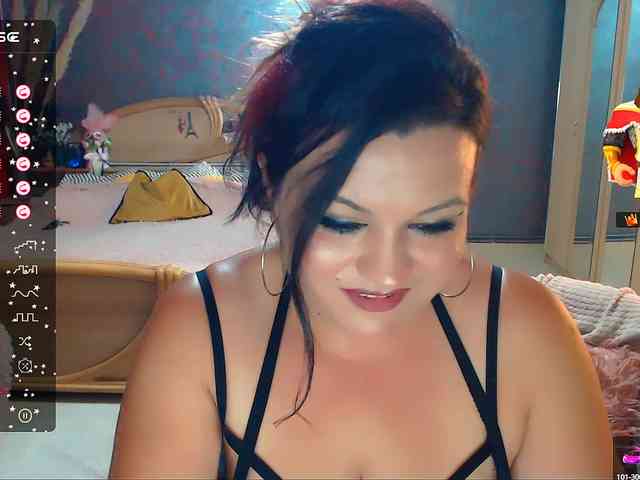 Ariellefoxy webcam