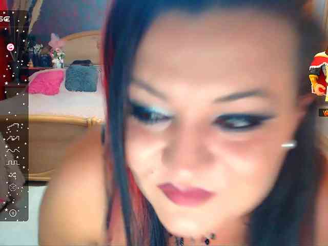 Ariellefoxy webcam