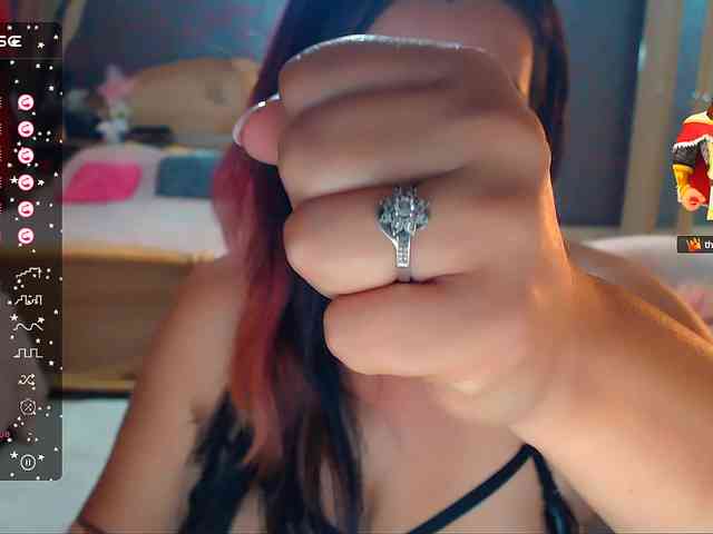 live sex webcam Ariellefoxy