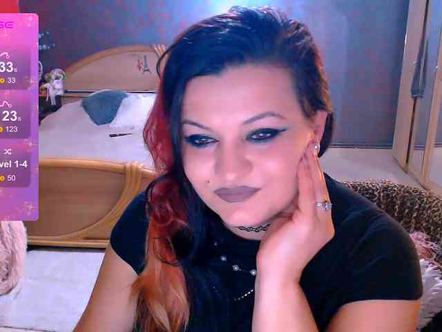 Ariellefoxy webcam