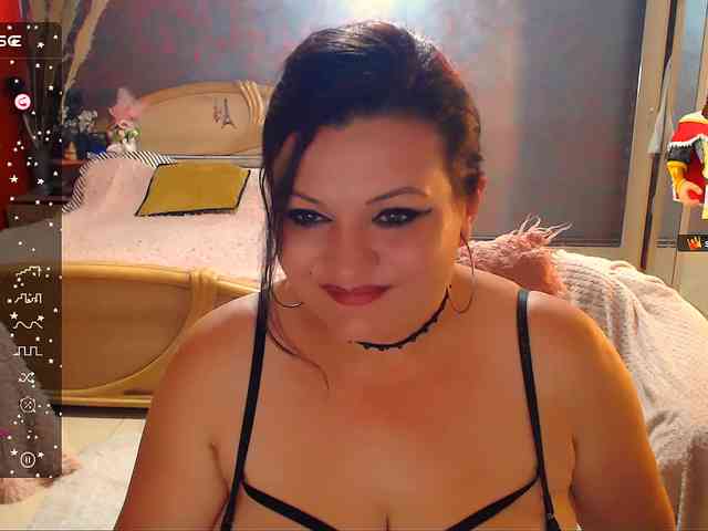 Ariellefoxy webcam