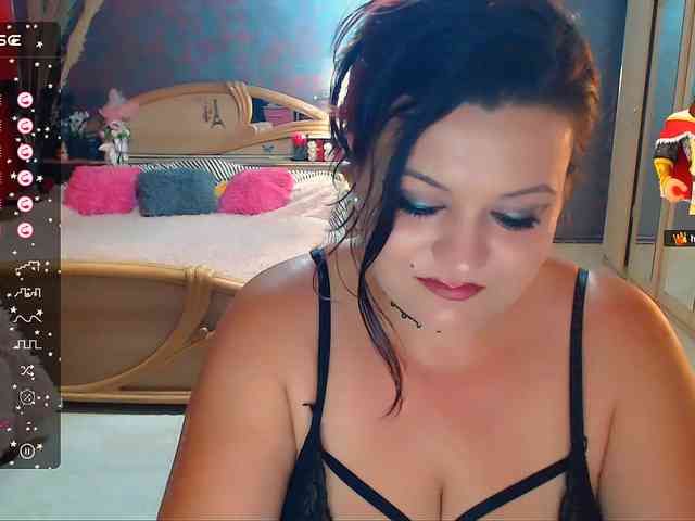 Ariellefoxy webcam