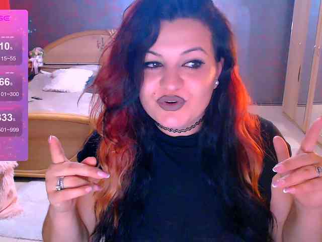 Ariellefoxy Live Webcam on BongaCams