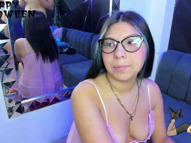 AwesomeSexCouple webcam
