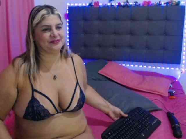 LenaDiaz webcam