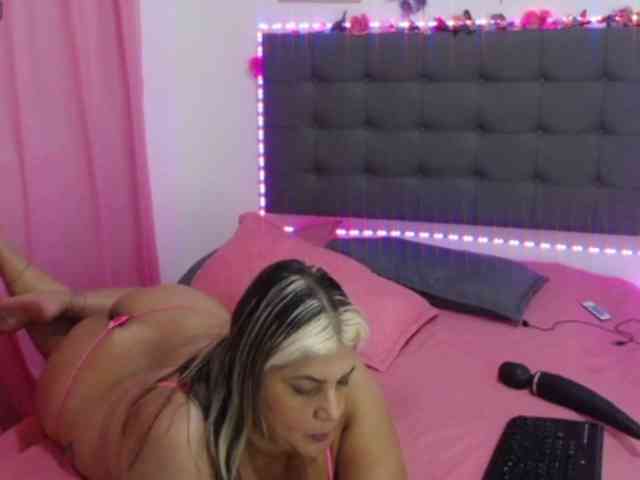 LenaDiaz webcam