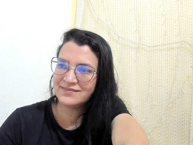 MARILYNG's BongaCams show and profile