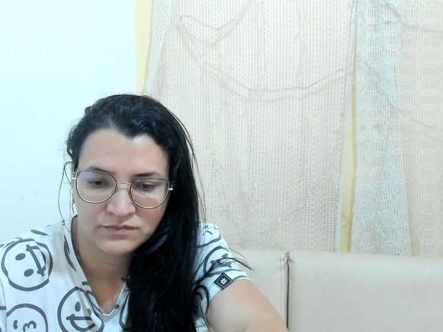 MARILYNG's BongaCams show and profile