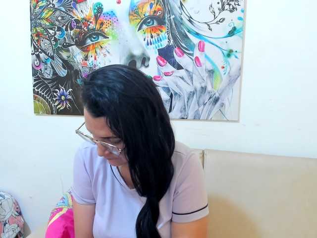 MARILYNG's BongaCams show and profile