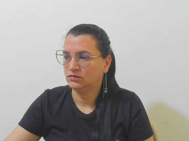 MARILYNG Live Cam on BongaCams