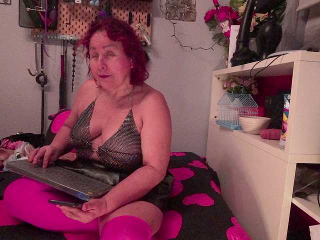 BarbaraViciosa's BongaCams show and profile