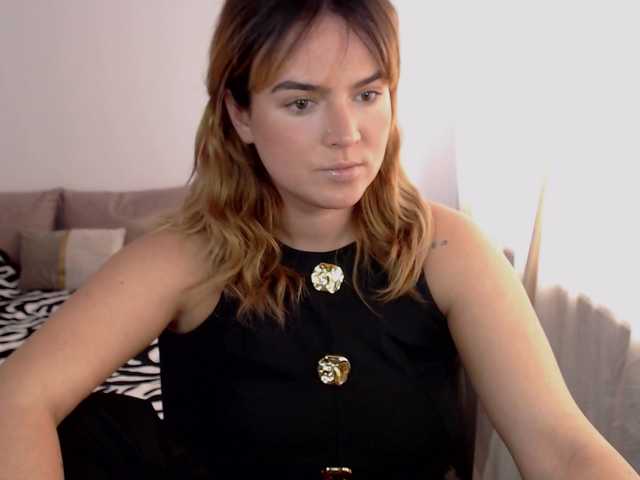 RianaCrystal's BongaCams show and profile