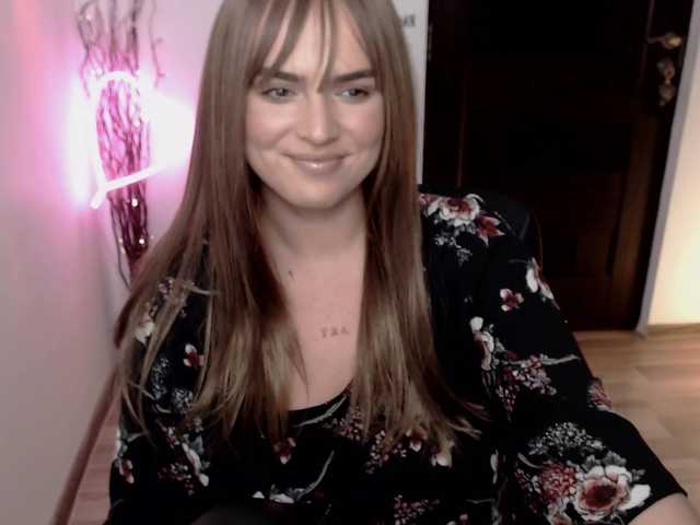 RianaCrystal from BongaCams