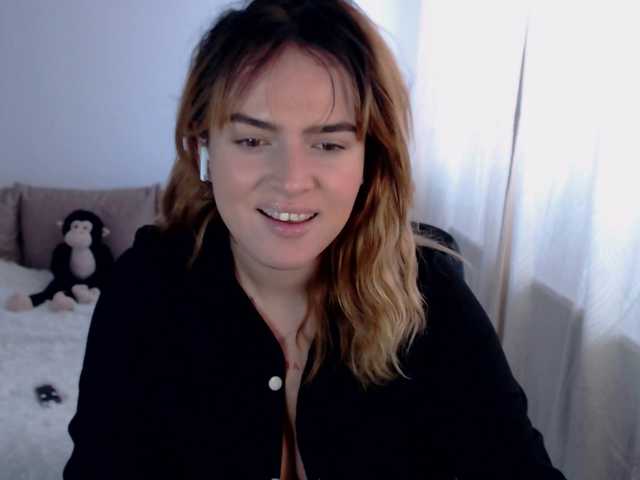 RianaCrystal's BongaCams show and profile