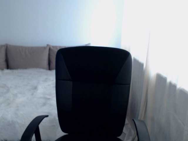 RianaCrystal's BongaCams show and profile