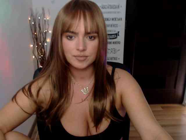 RianaCrystal webcam