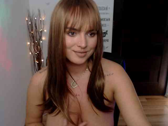 RianaCrystal webcam