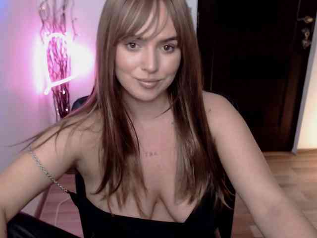 RianaCrystal webcam