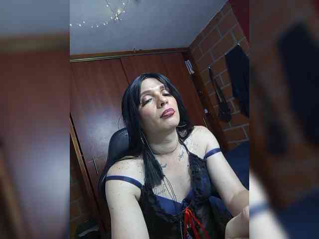 Dang17880 Live Webcam on BongaCams