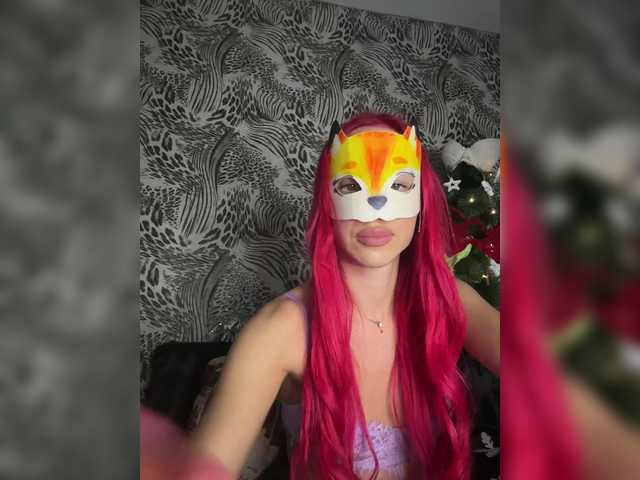 RedHair13's BongaCams show and profile