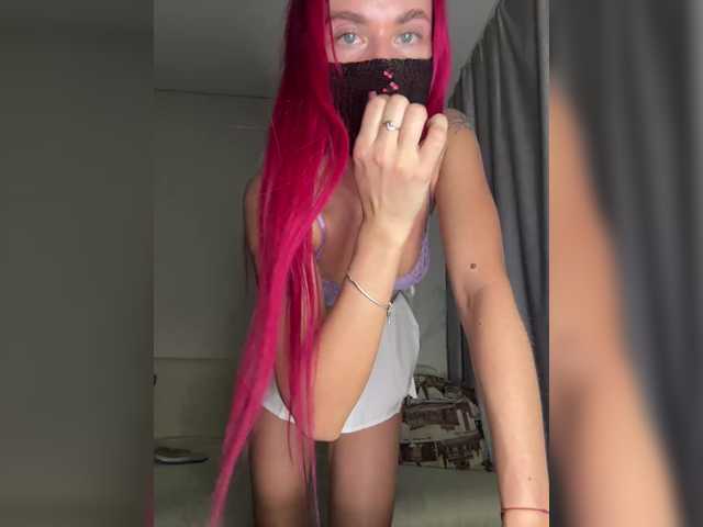 RedHair13's BongaCams show and profile