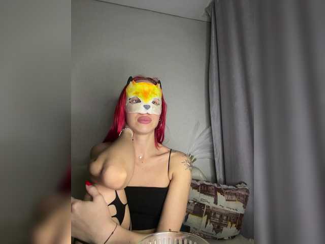 RedHair13's BongaCams show and profile