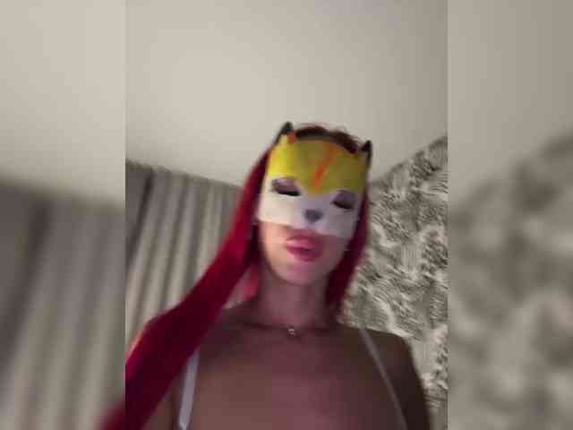 RedHair13 webcam