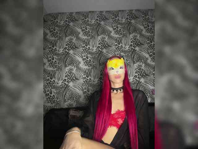 RedHair13 Live Webcam on BongaCams