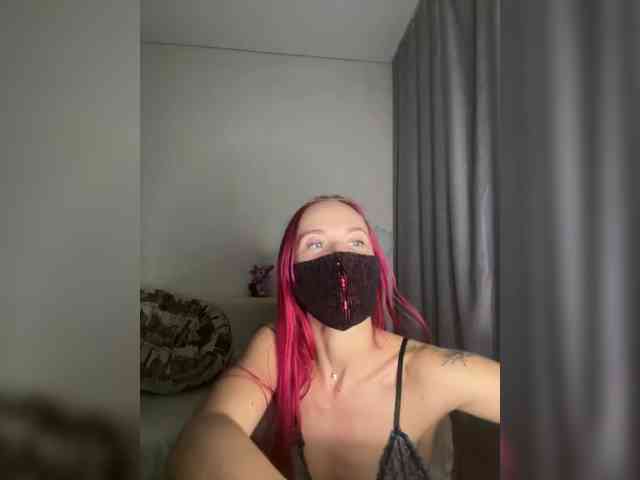 RedHair13 webcam