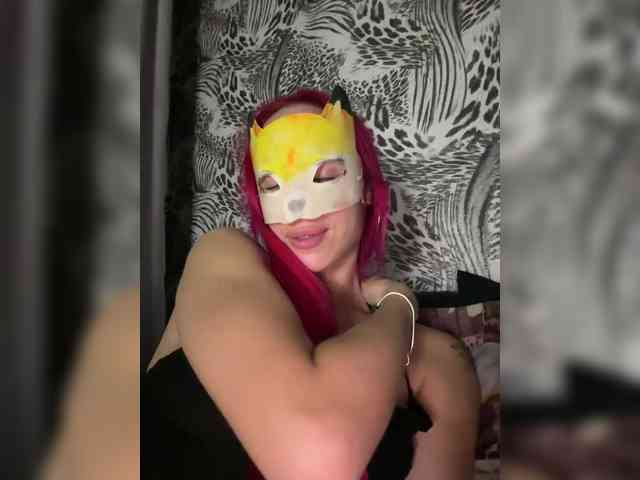 RedHair13 webcam