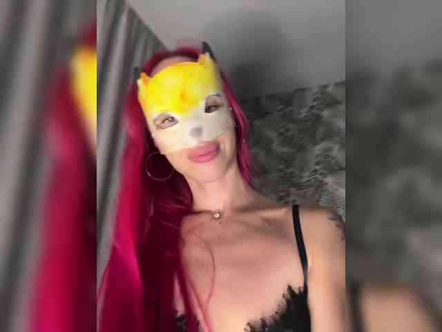 RedHair13 webcam