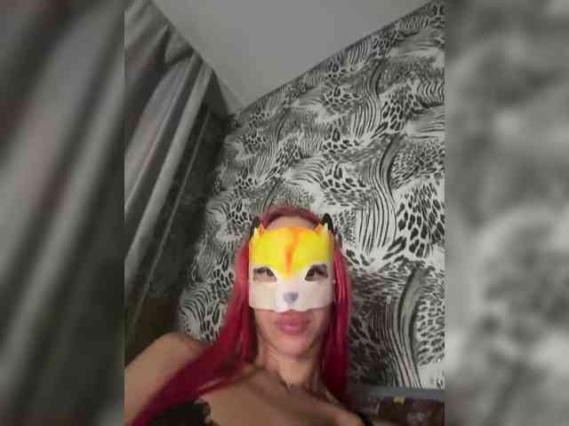 RedHair13 webcam