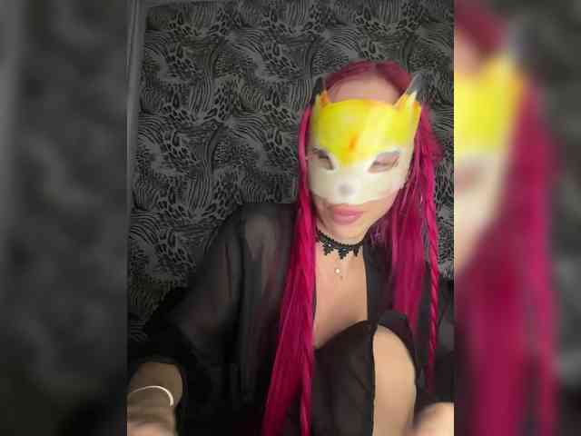 RedHair13 Live Webcam on BongaCams