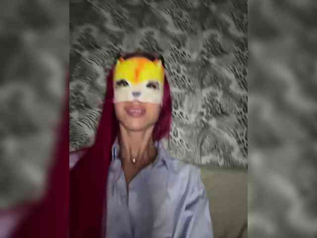 RedHair13 webcam