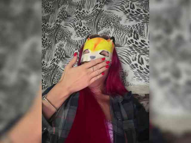 RedHair13 webcam