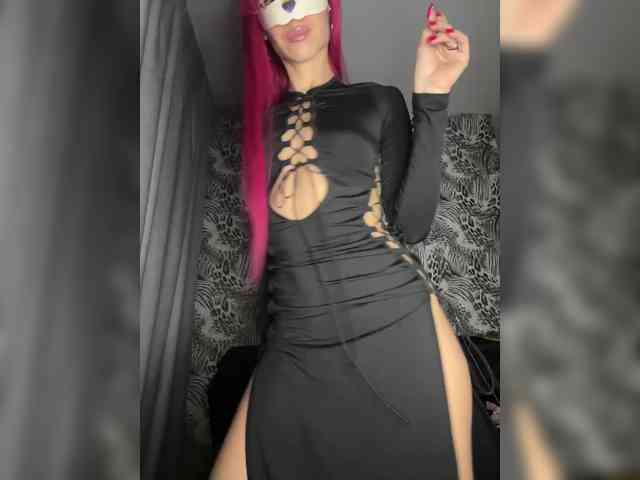 RedHair13 Live Webcam on BongaCams